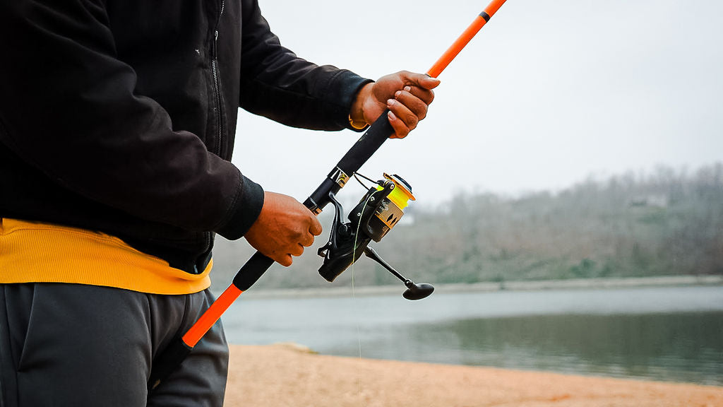 ambassador 7776 fishing pole KastKing Spartacus II Twin-Tip Spinning Rod and Reel Combo 6'8''/ Fast-Medium/2000 Reel-2pcs the minimal foregrip design helps reduce overall weight and enhance balance KastKing Kong Spinning Rods Spinning